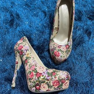 Floral pumps